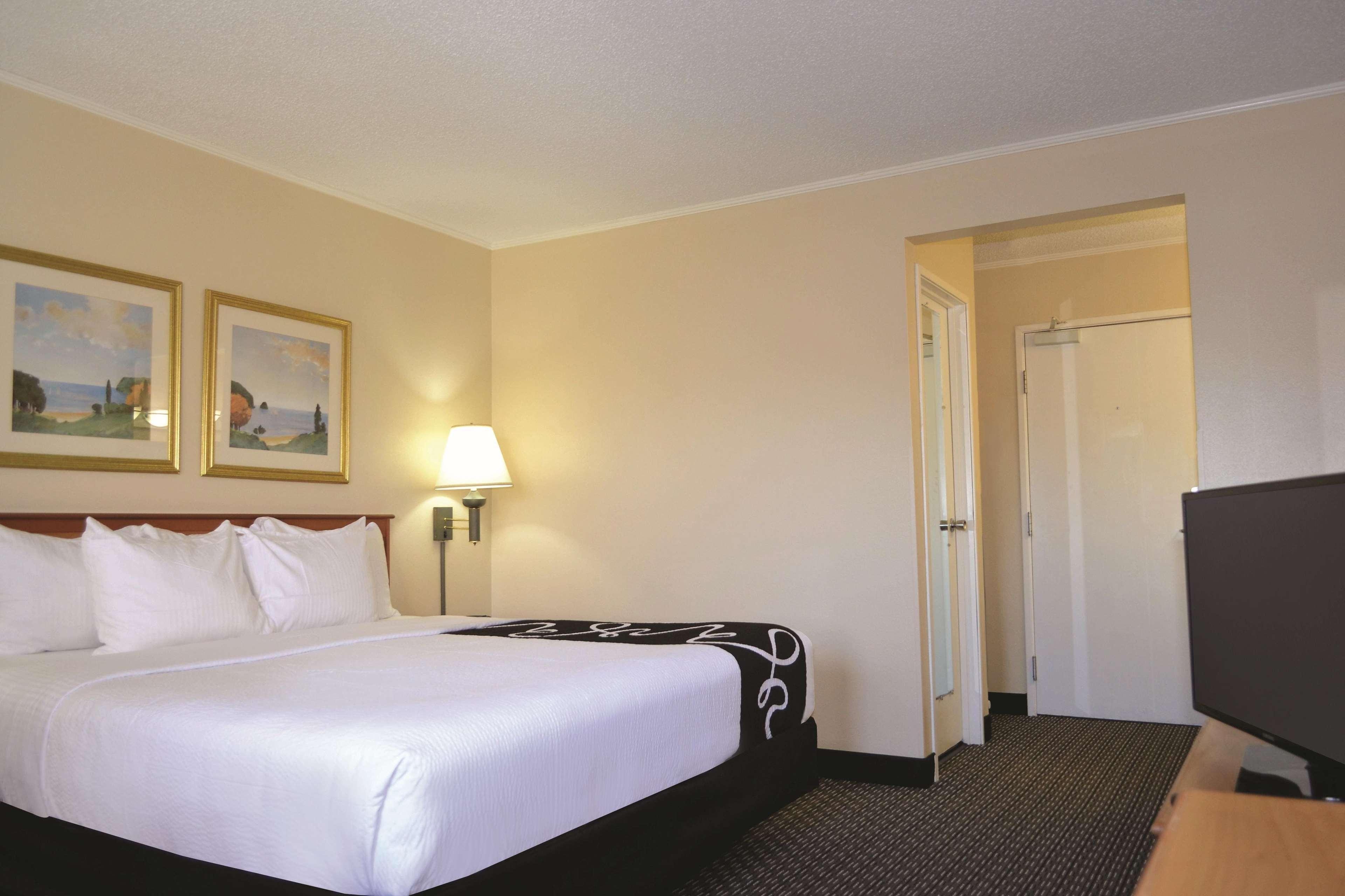 La Quinta By Wyndham Tampa Fairgrounds - Casino Hotel Mango Bagian luar foto